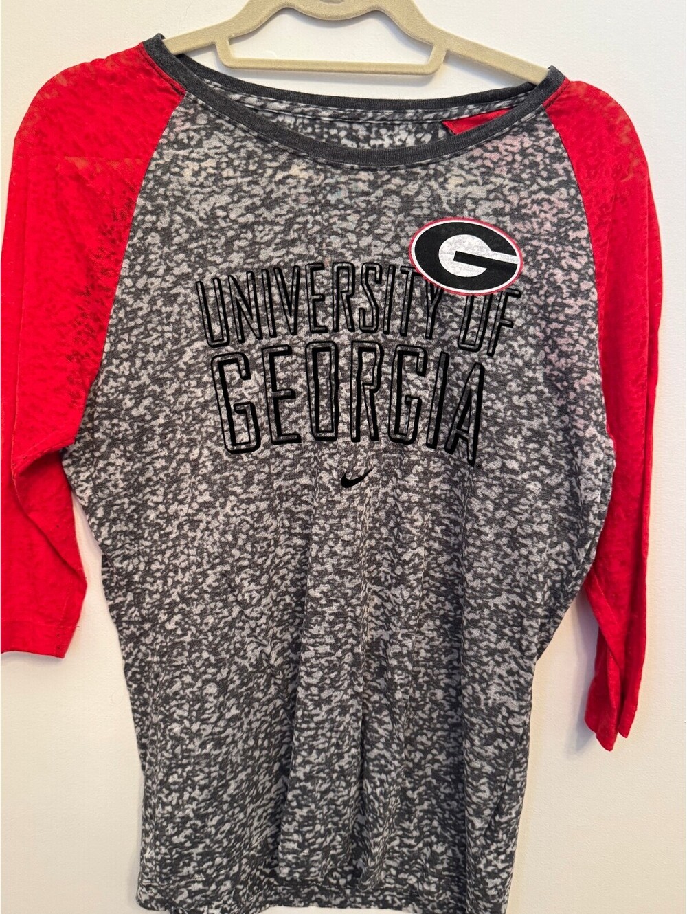 Nike University of Georgia raglan top